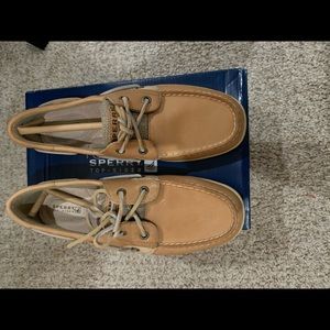 Sperry size 8.5